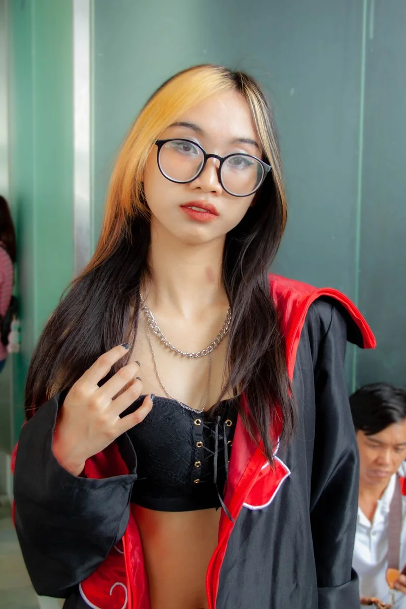 女神漫画官网榜单速览的组织方式示意，名次行与依据字段对应
